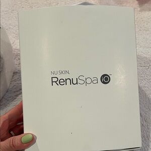 Skin RenuSpa iO White Box
